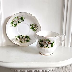 Vintage Tea Cup Royal Heritage Bone China England 